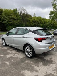 VAUXHALL ASTRA