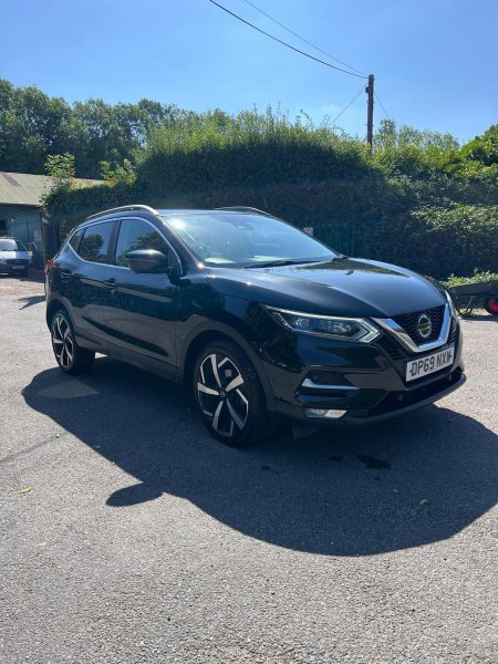 NISSAN